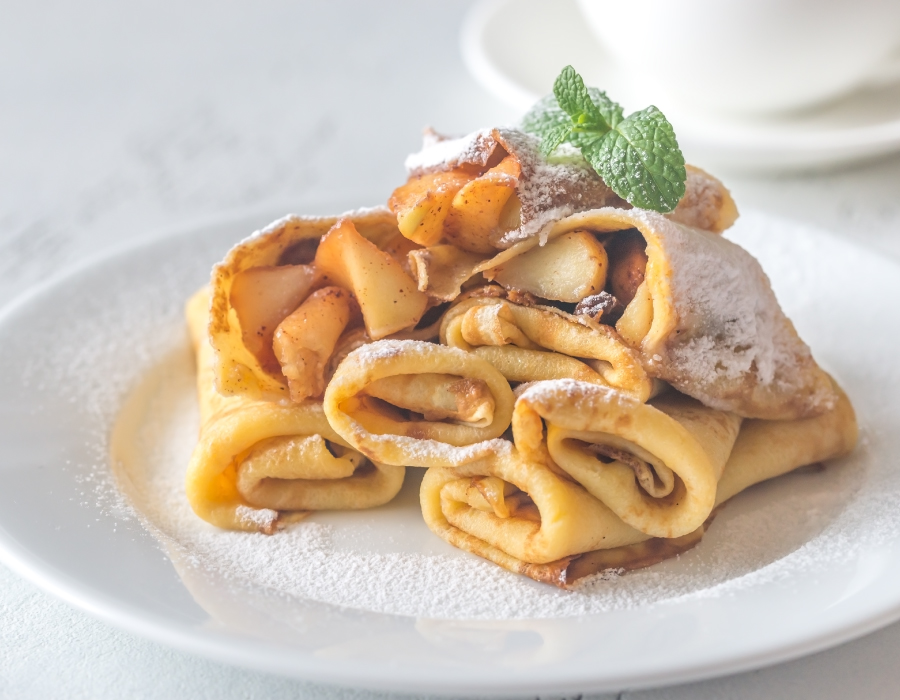 Read more about the article Apple and Cream Cheese Crepe